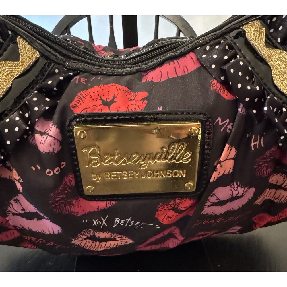 Vintage Y2K Betsyville By Betsey Johnson Hot Lips Hobo Shoulder Bag - Picture 3 of 12